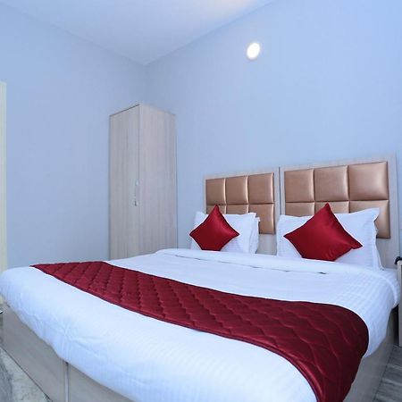 Super Townhouse Prince Palace Thiruvananthapuram Exteriör bild