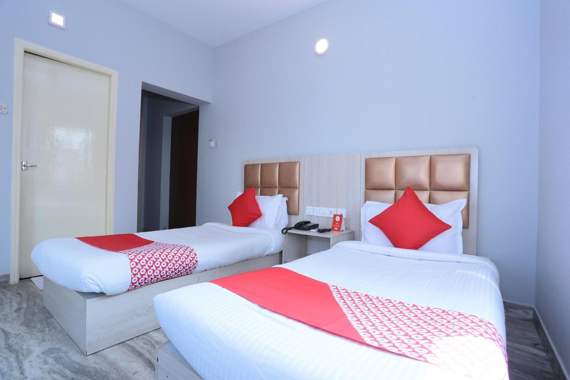 Super Townhouse Prince Palace Thiruvananthapuram Exteriör bild
