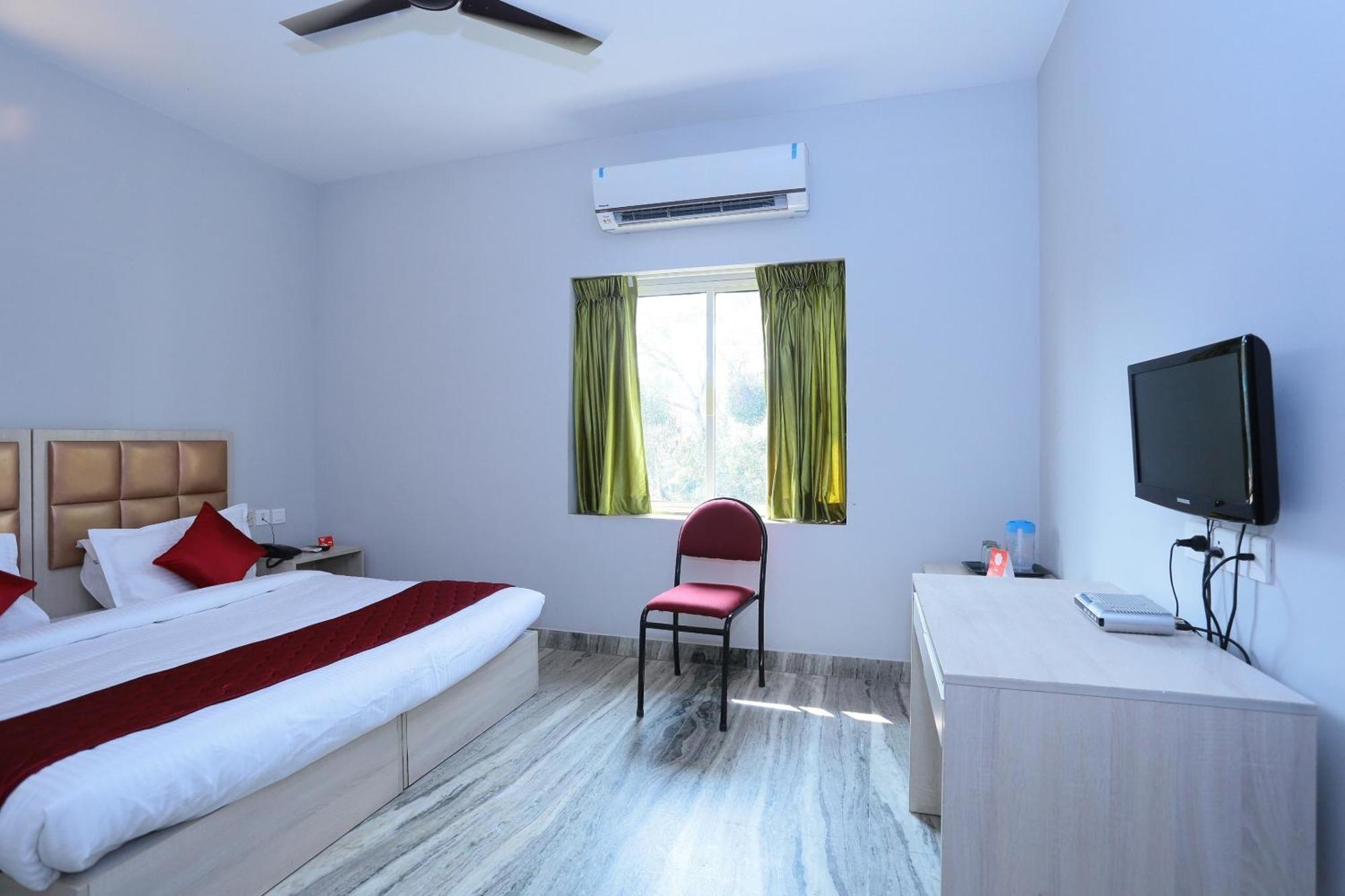 Super Townhouse Prince Palace Thiruvananthapuram Exteriör bild