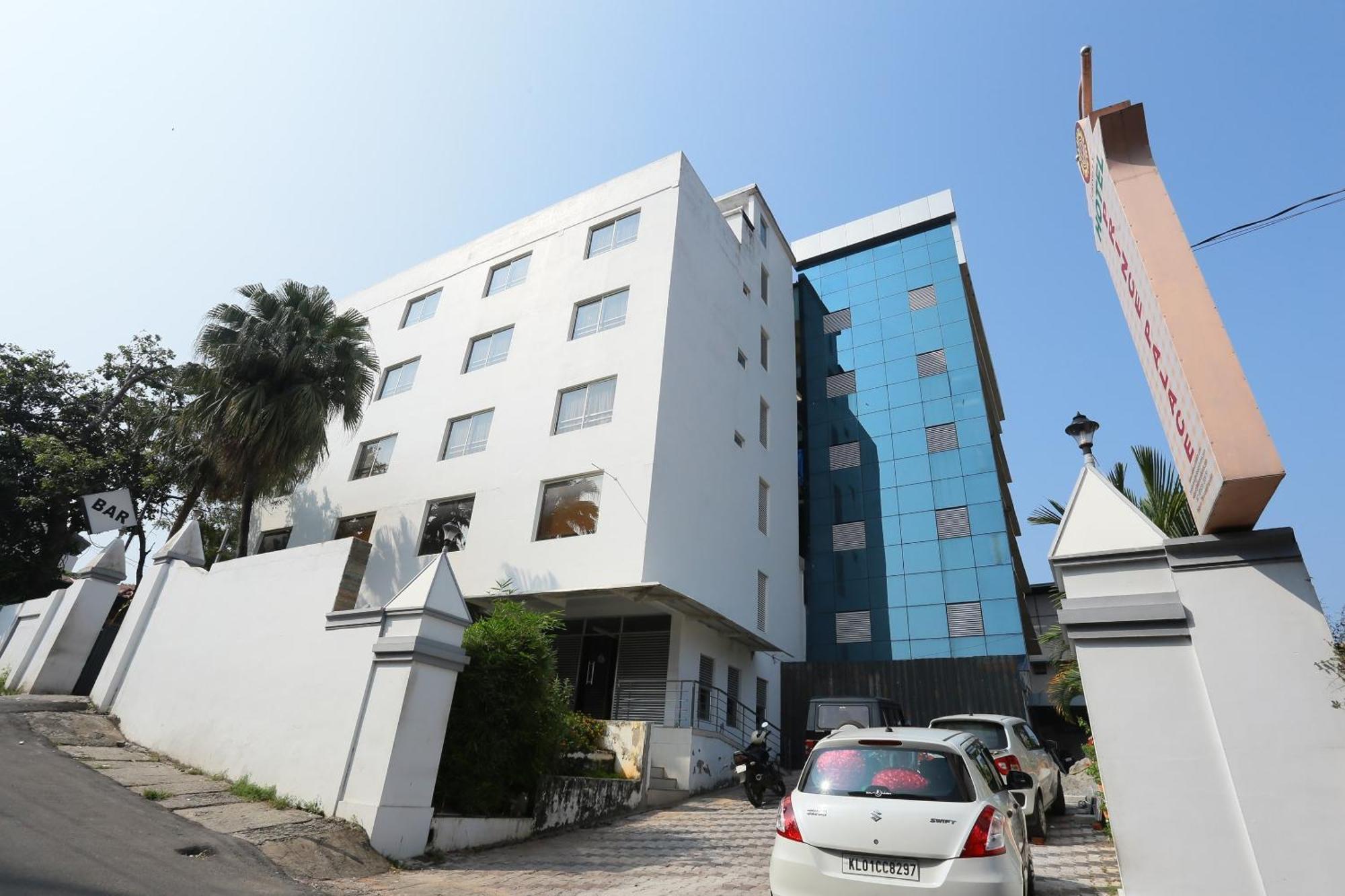 Super Townhouse Prince Palace Thiruvananthapuram Exteriör bild