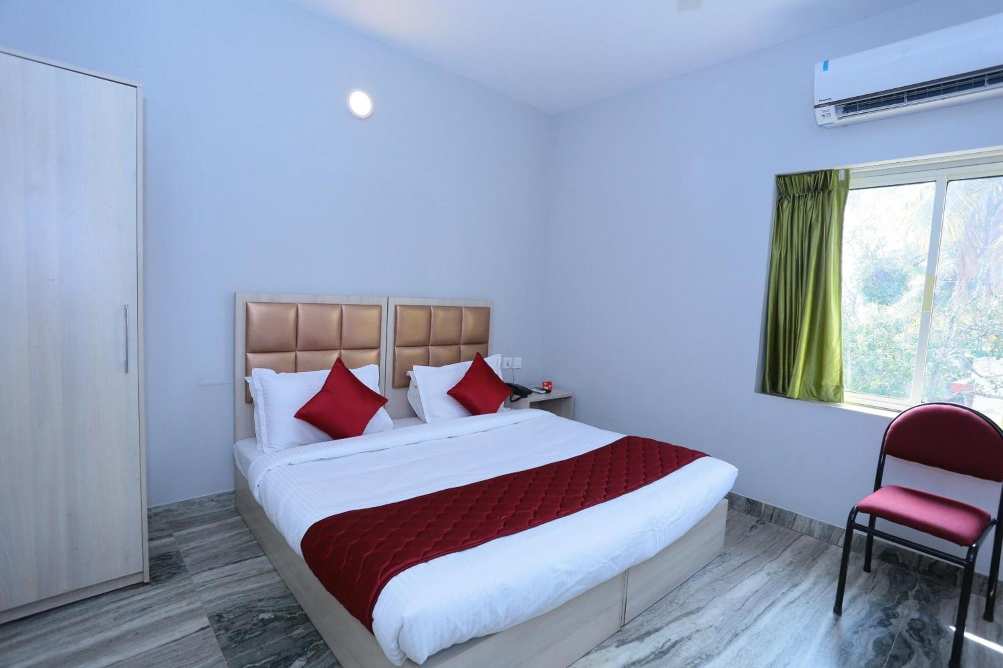 Super Townhouse Prince Palace Thiruvananthapuram Exteriör bild